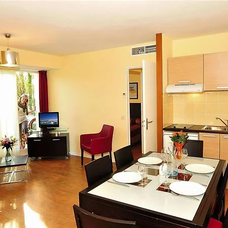 Appart'Hotel Odalys City - Antibes Olympe Antibes