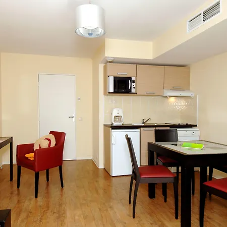 Appart'Hotel Odalys City - Antibes Olympe Otel Antibes