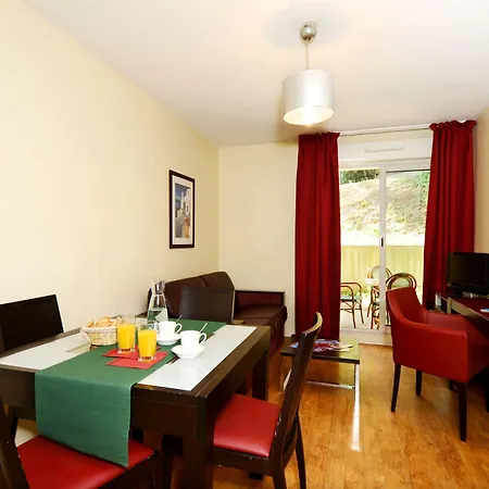 Appart'Hotel Odalys City - Antibes Olympe 3* Antibes