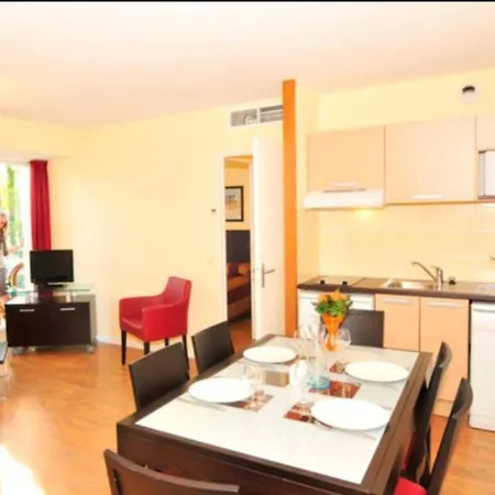 Appart'Hotel Odalys City - Antibes Olympe 3* Antibes