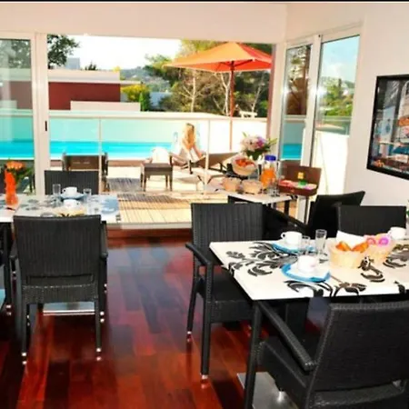 Appart'Hotel Odalys City - Antibes Olympe Otel 3*